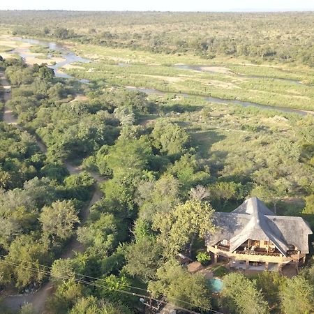 Kruger Riverside Lodge - No Load-Shedding Marloth Park Bagian luar foto
